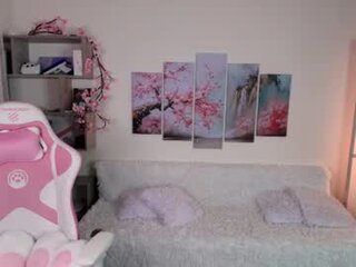 poompoompeach_